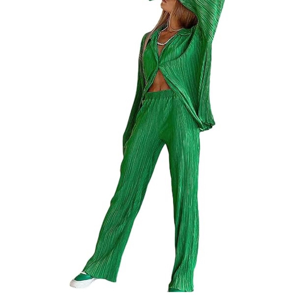 SHEIN Emerald Green pants and top set